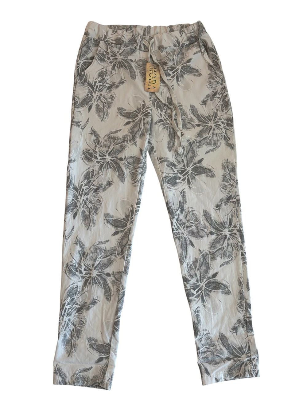 Women’s Moda Made in Italy Lightweight Floral Drawstring Pants in White & Gray